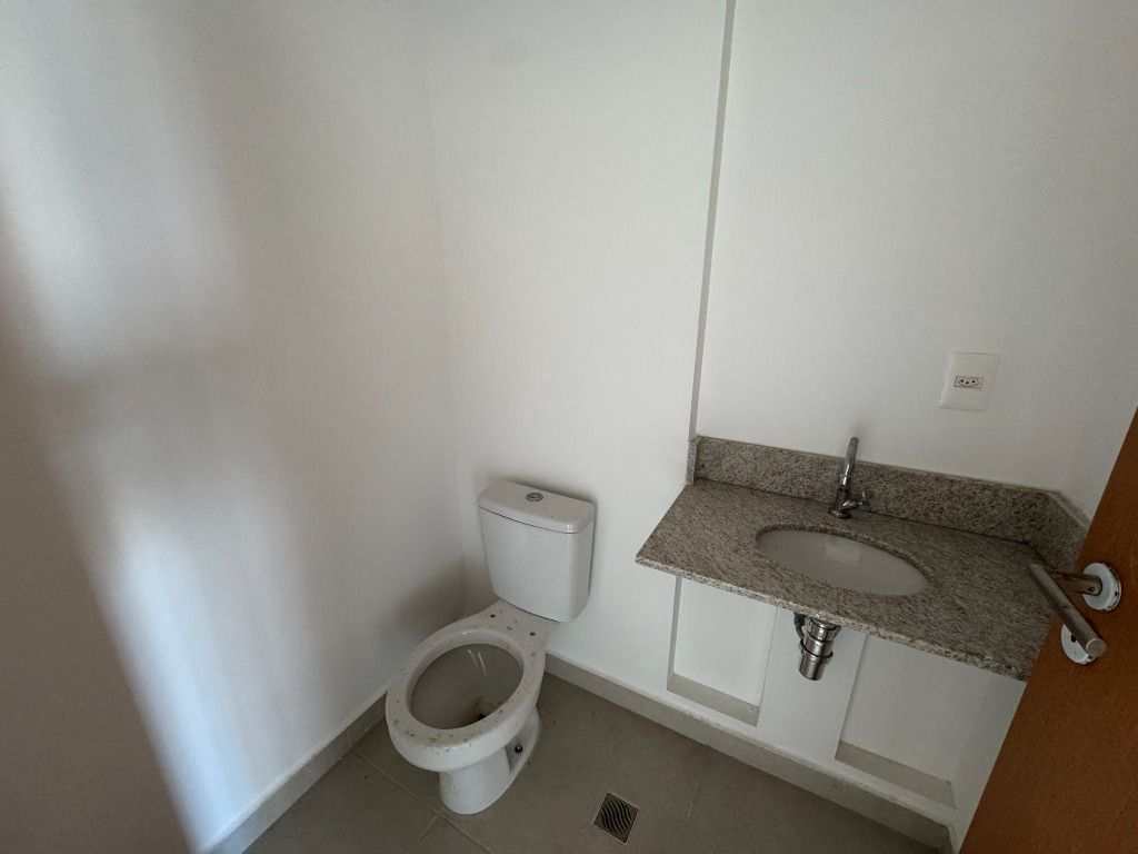 Sala Comercial em Praia Grande, no bairro Boqueirão
