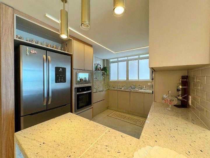 Apartamento em Santos, no bairro Gonzaga