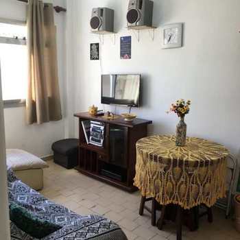 Apartamento em Praia Grande, bairro Boqueirão