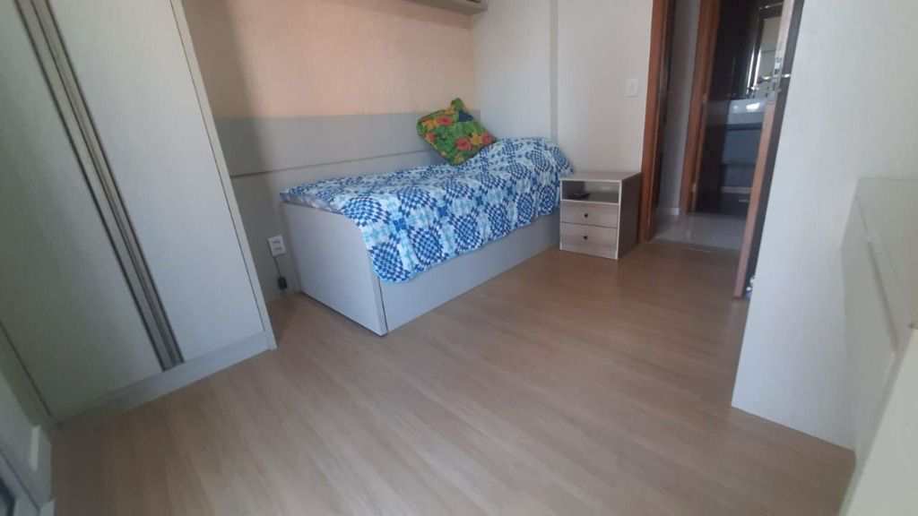 Apartamento em Praia Grande, no bairro Canto do Forte