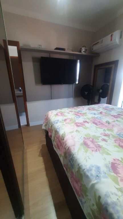 Apartamento em Praia Grande, no bairro Canto do Forte