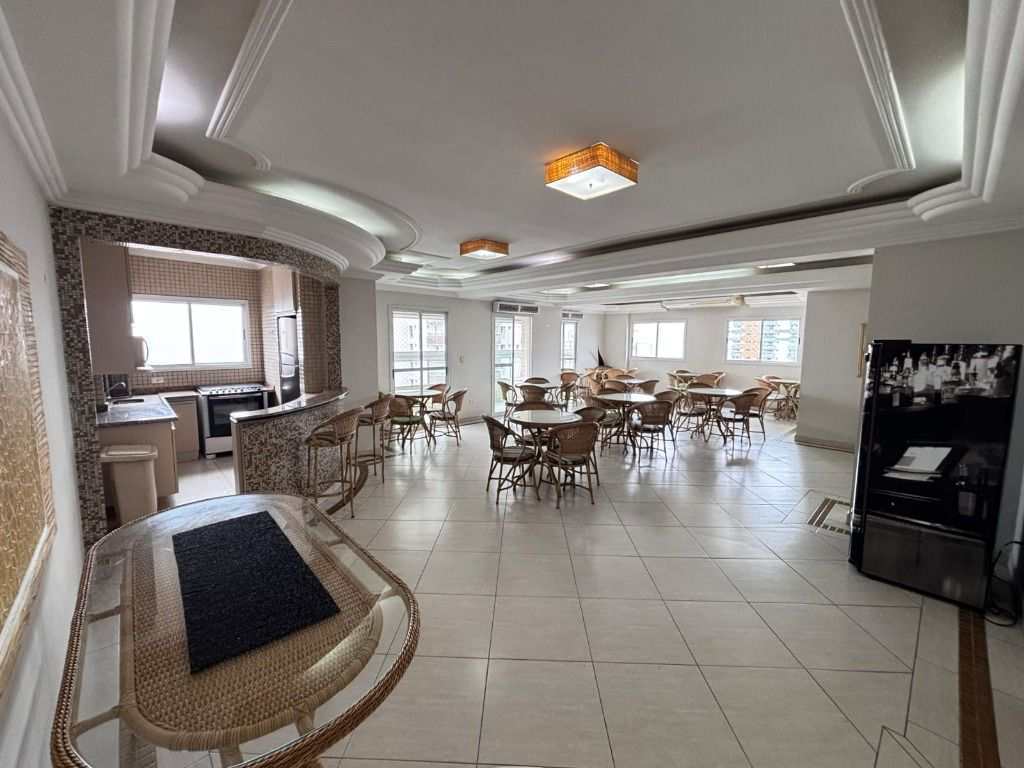 Apartamento em Praia Grande, no bairro Guilhermina