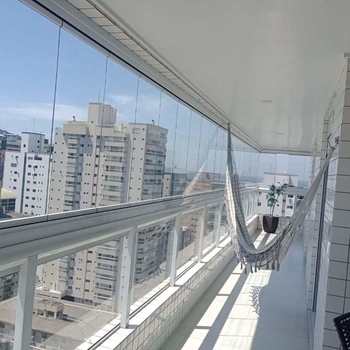 Apartamento em Praia Grande, bairro Canto do Forte