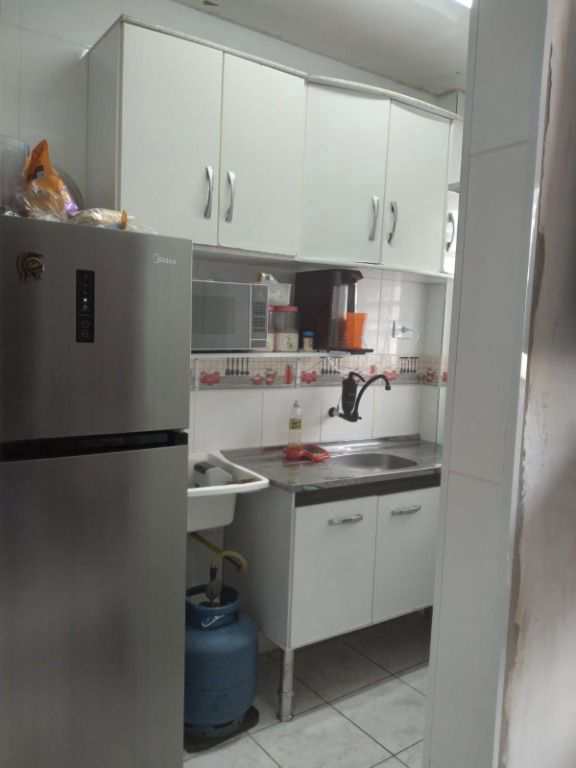 Kitnet em Praia Grande, no bairro Tupi