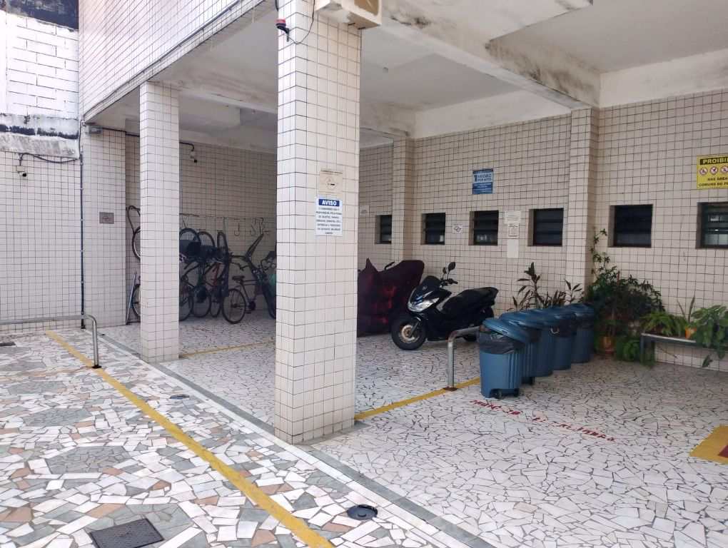 Kitnet em Praia Grande, no bairro Aviação