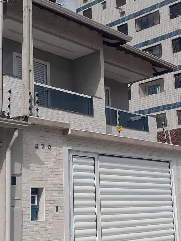 Sobrado em Praia Grande, no bairro Ocian