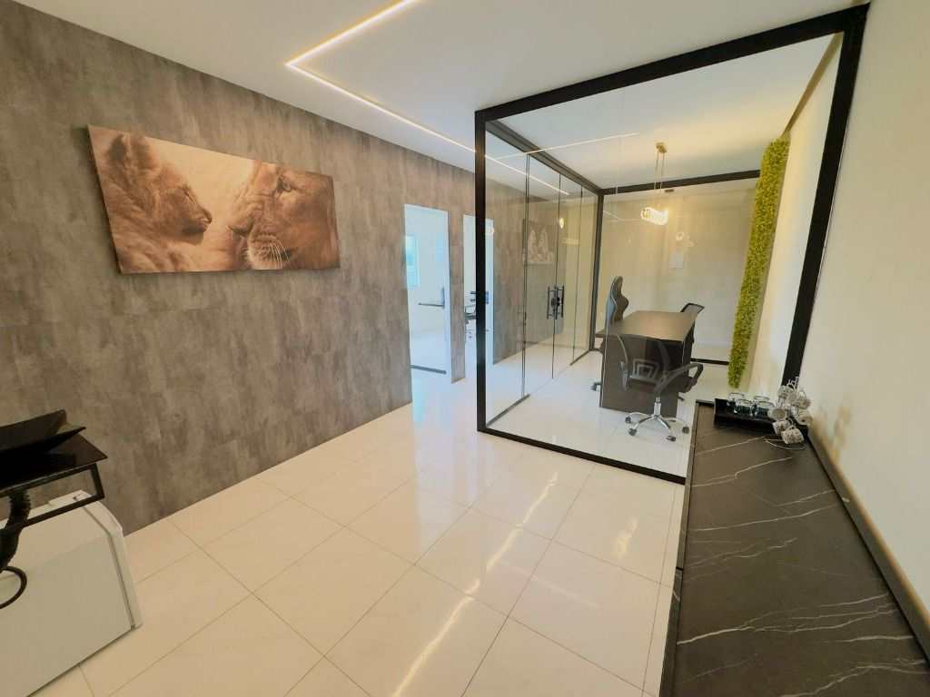 Sala Comercial em Praia Grande, no bairro Guilhermina