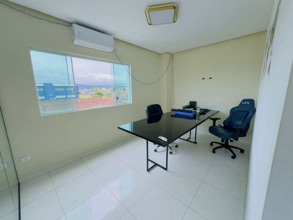 Sala Comercial em Praia Grande, no bairro Guilhermina