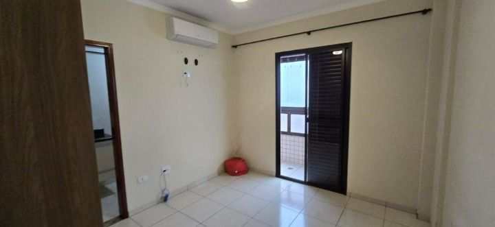 Apartamento em Praia Grande, no bairro Guilhermina