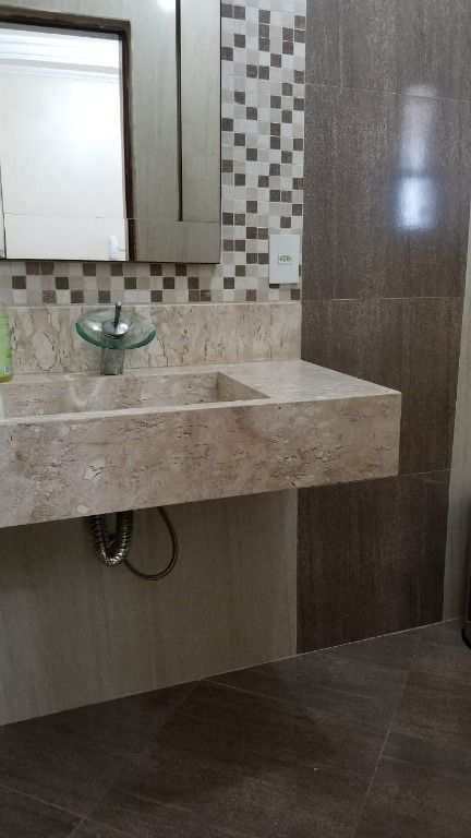 Sala Comercial em Praia Grande, no bairro Guilhermina