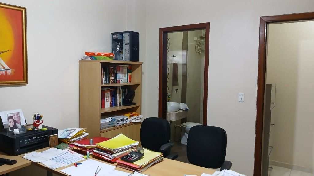 Sala Comercial em Praia Grande, no bairro Guilhermina
