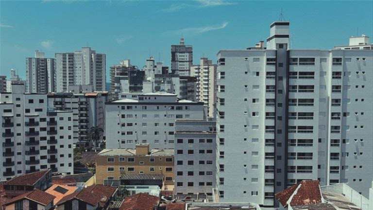 Apartamento em Praia Grande, no bairro Caiçara