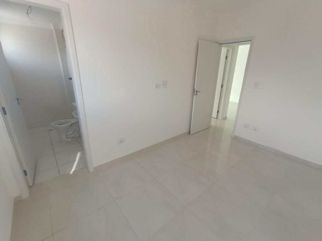 Apartamento em Praia Grande, no bairro Caiçara