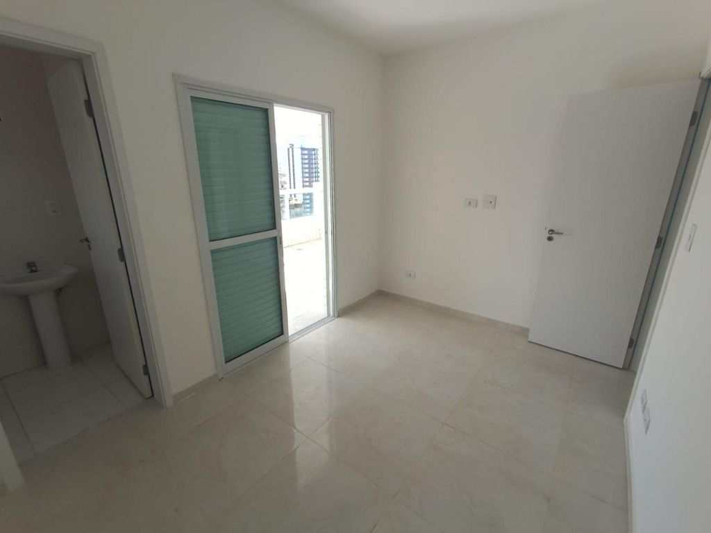 Apartamento em Praia Grande, no bairro Caiçara