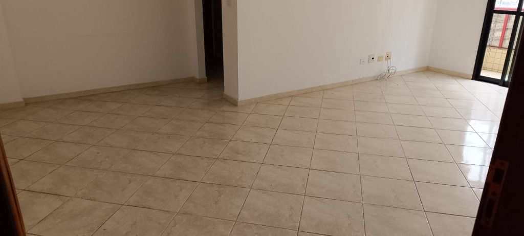 Apartamento em Praia Grande, no bairro Boqueirão