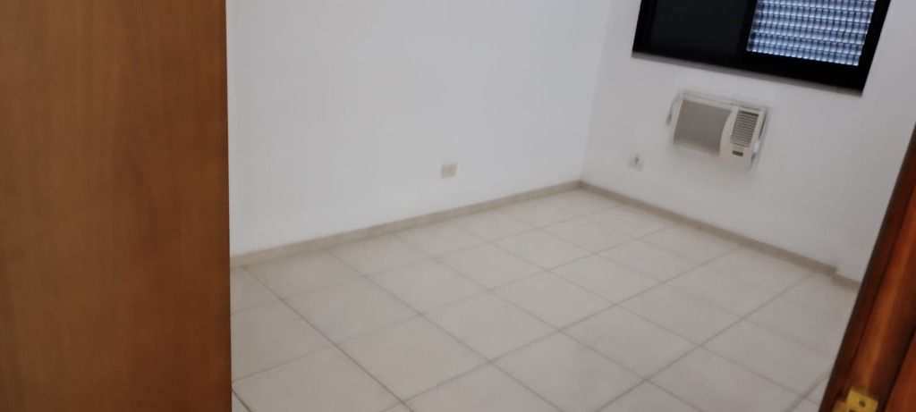 Apartamento em Praia Grande, no bairro Boqueirão