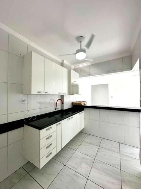 Apartamento em Praia Grande, no bairro Caiçara