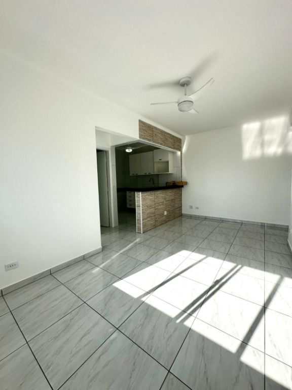 Apartamento em Praia Grande, no bairro Caiçara