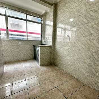 Apartamento em Praia Grande, bairro Canto do Forte