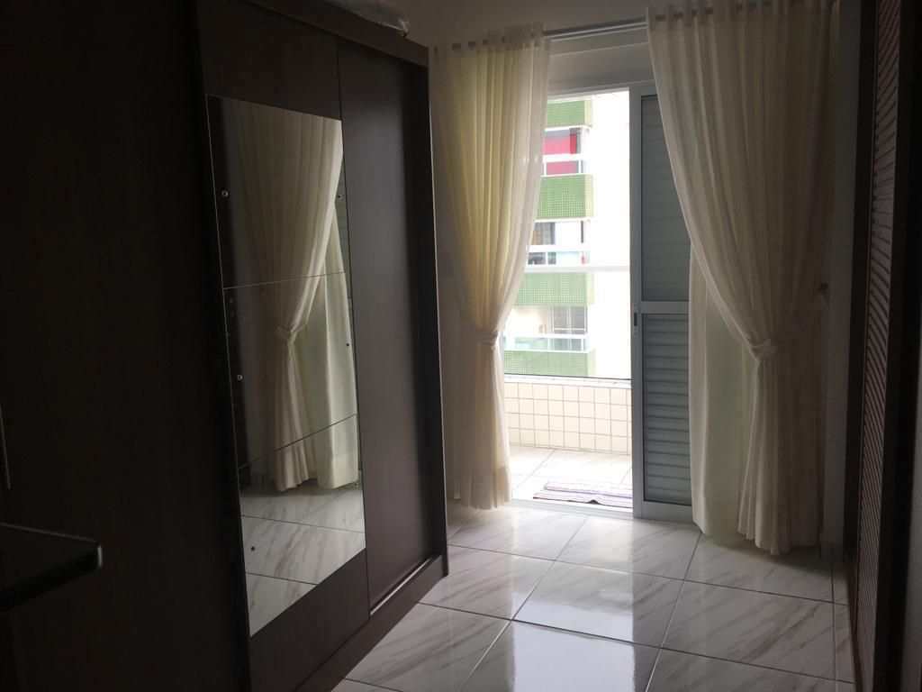 Apartamento em Praia Grande, no bairro Guilhermina