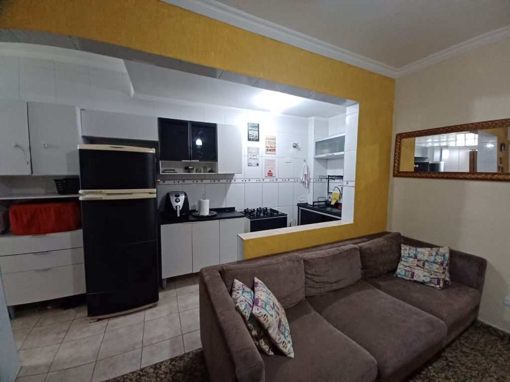 Kitnet em Praia Grande, no bairro Guilhermina