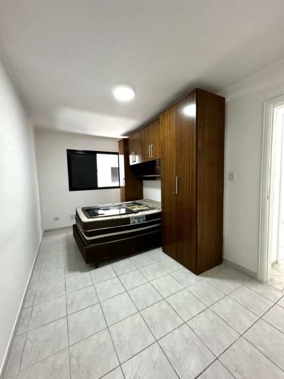 Apartamento em Praia Grande, no bairro Ocian