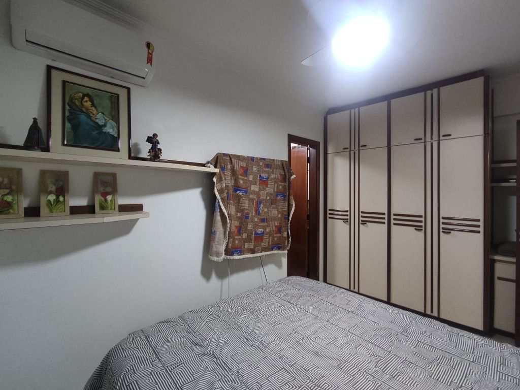Apartamento em Praia Grande, no bairro Guilhermina
