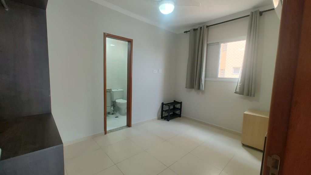 Apartamento em Praia Grande, no bairro Canto do Forte
