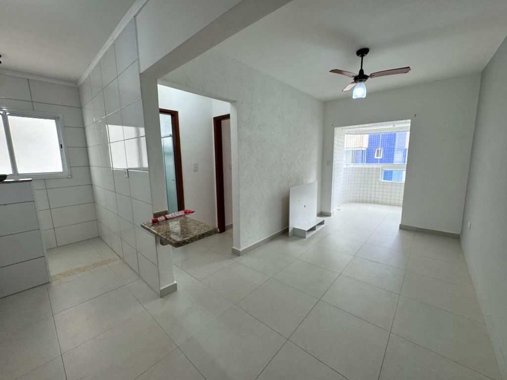 Apartamento em Praia Grande, no bairro Maracanã