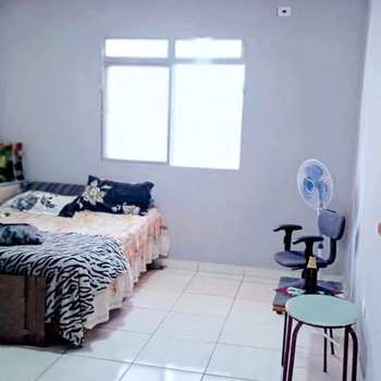 Kitnet em Praia Grande, bairro Guilhermina