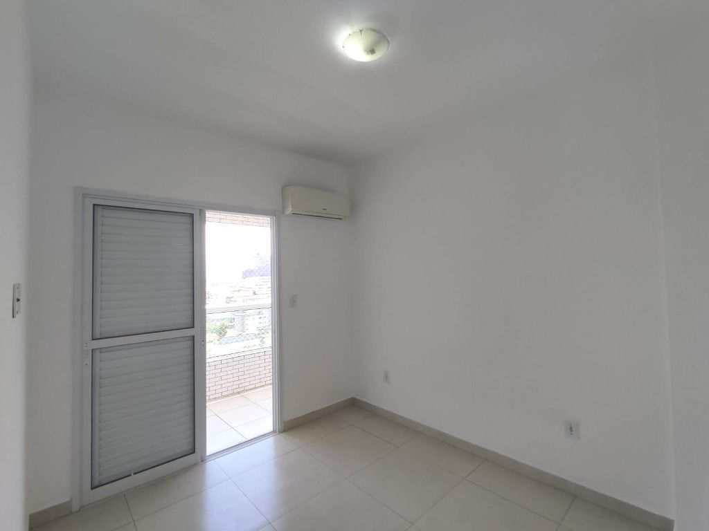 Apartamento em Praia Grande, no bairro Guilhermina