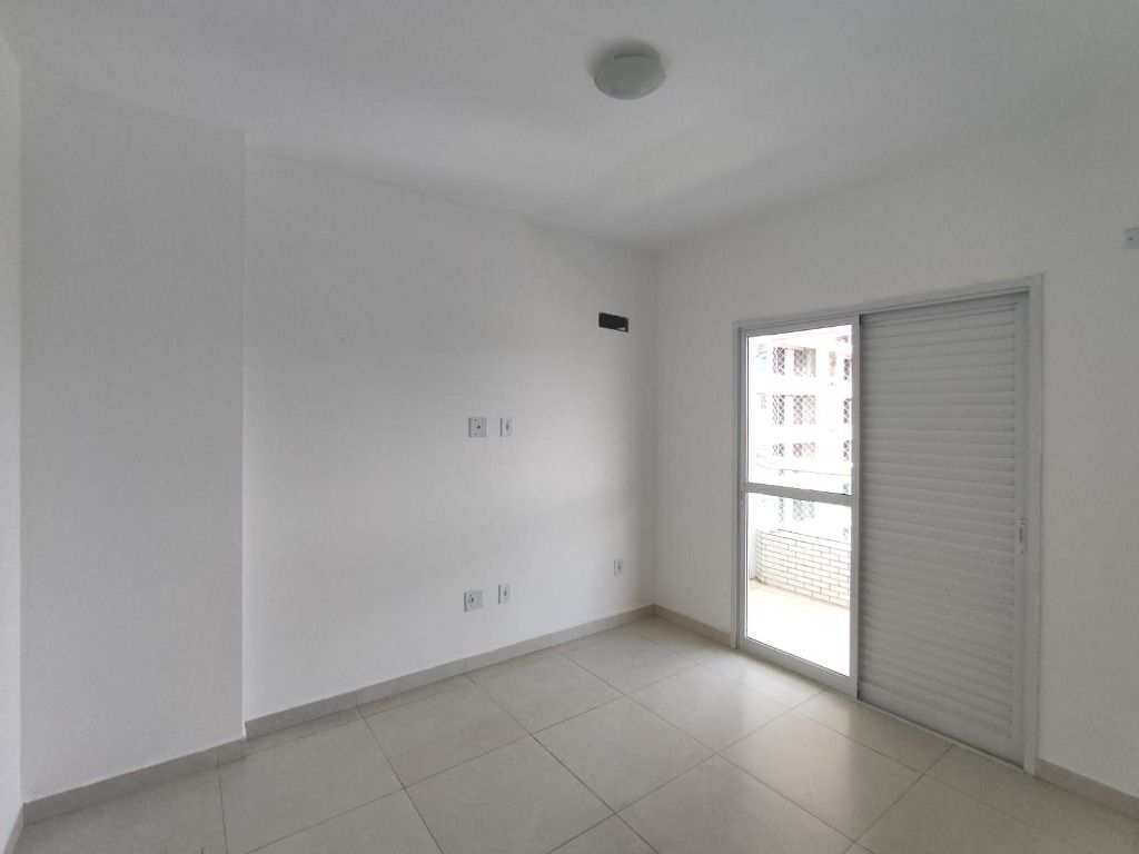 Apartamento em Praia Grande, no bairro Guilhermina