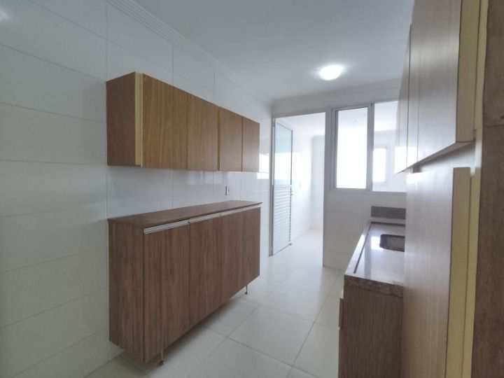 Apartamento em Praia Grande, no bairro Guilhermina
