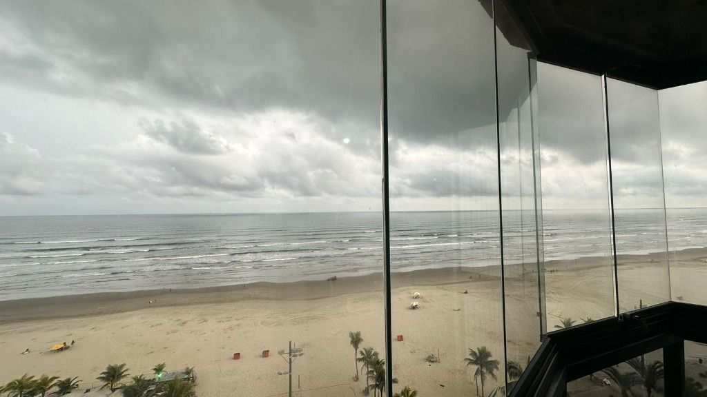 Apartamento em Praia Grande, no bairro Mirim