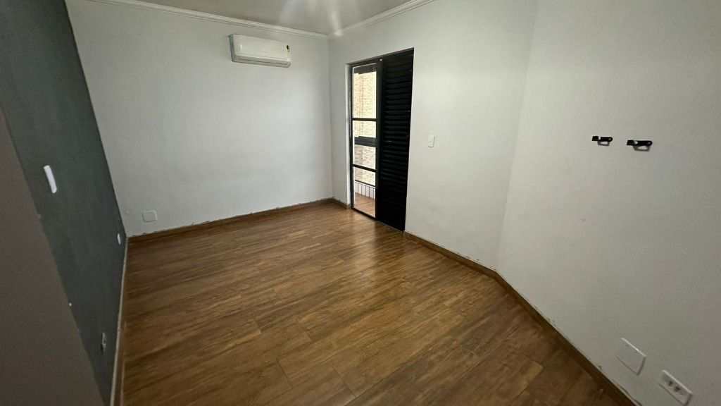Apartamento em Praia Grande, no bairro Mirim