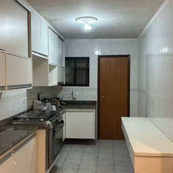 Apartamento em Praia Grande, bairro Mirim