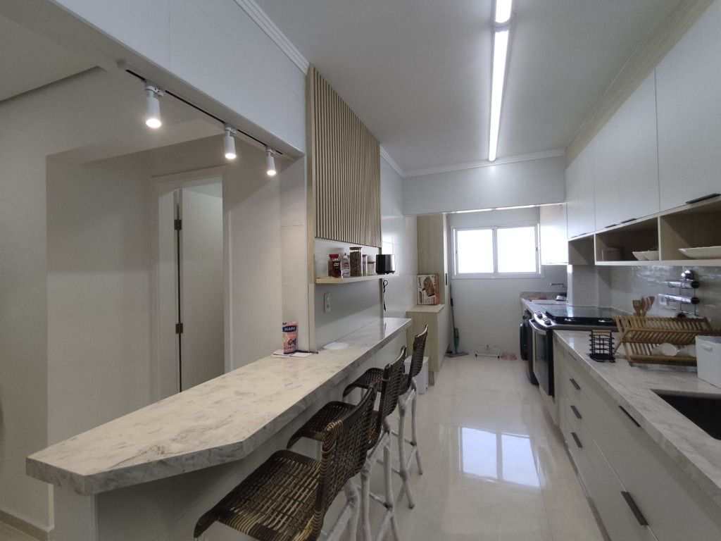 Apartamento em Praia Grande, no bairro Maracanã