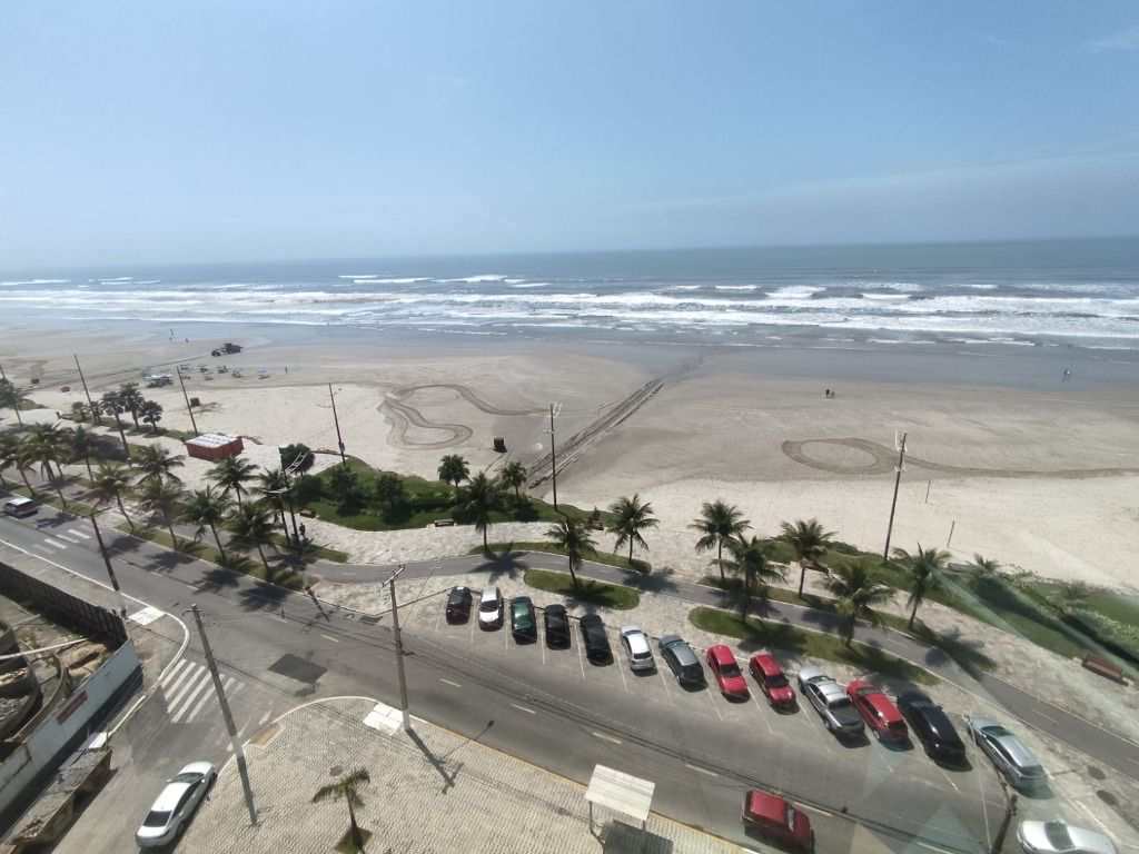 Apartamento em Praia Grande, no bairro Maracanã