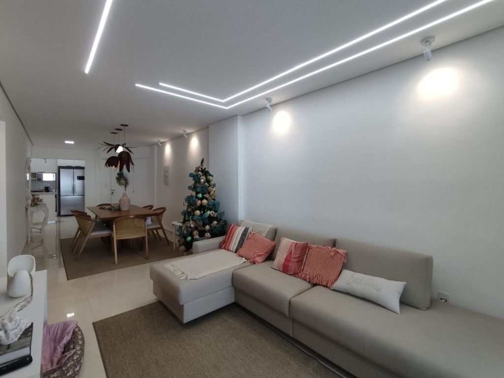 Apartamento em Praia Grande, no bairro Maracanã