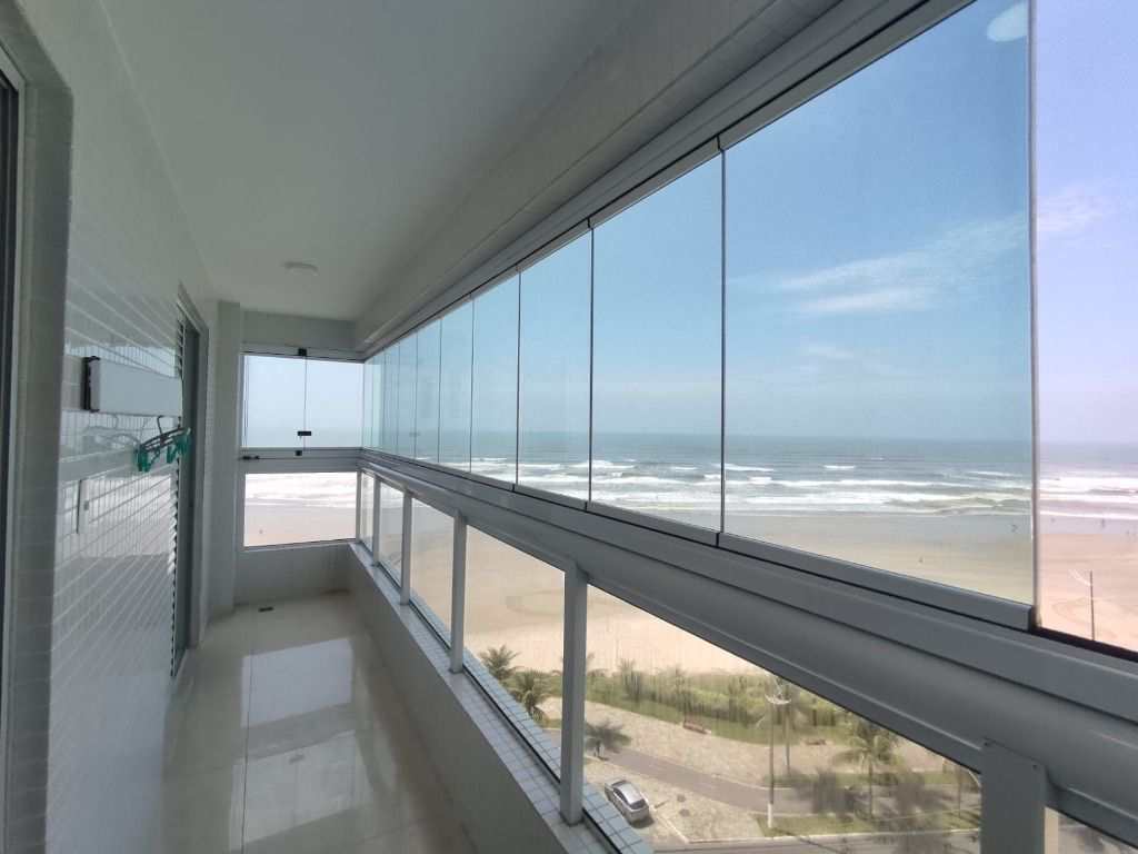 Apartamento em Praia Grande, no bairro Maracanã