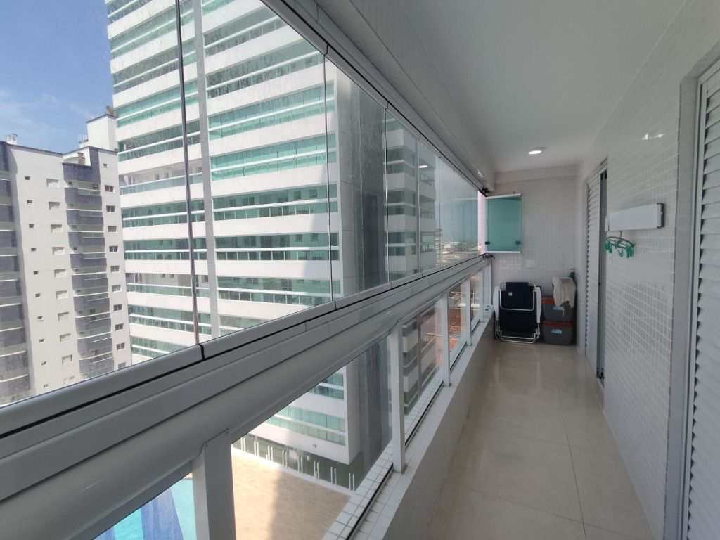 Apartamento em Praia Grande, no bairro Maracanã