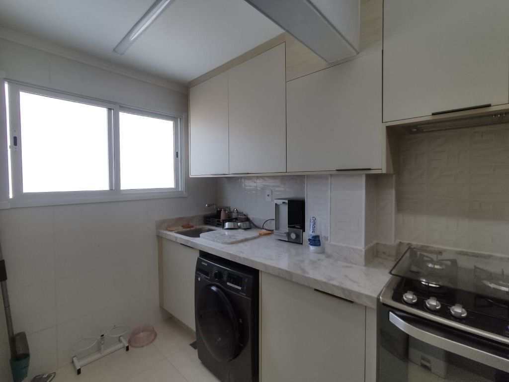 Apartamento em Praia Grande, no bairro Maracanã