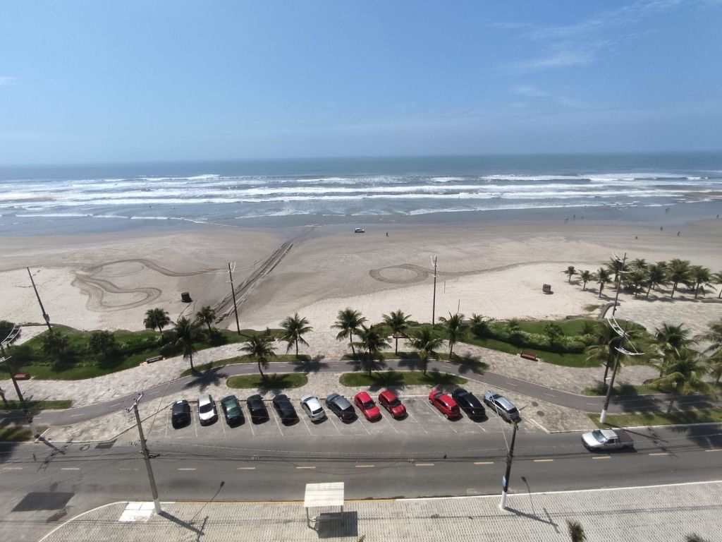 Apartamento em Praia Grande, no bairro Maracanã