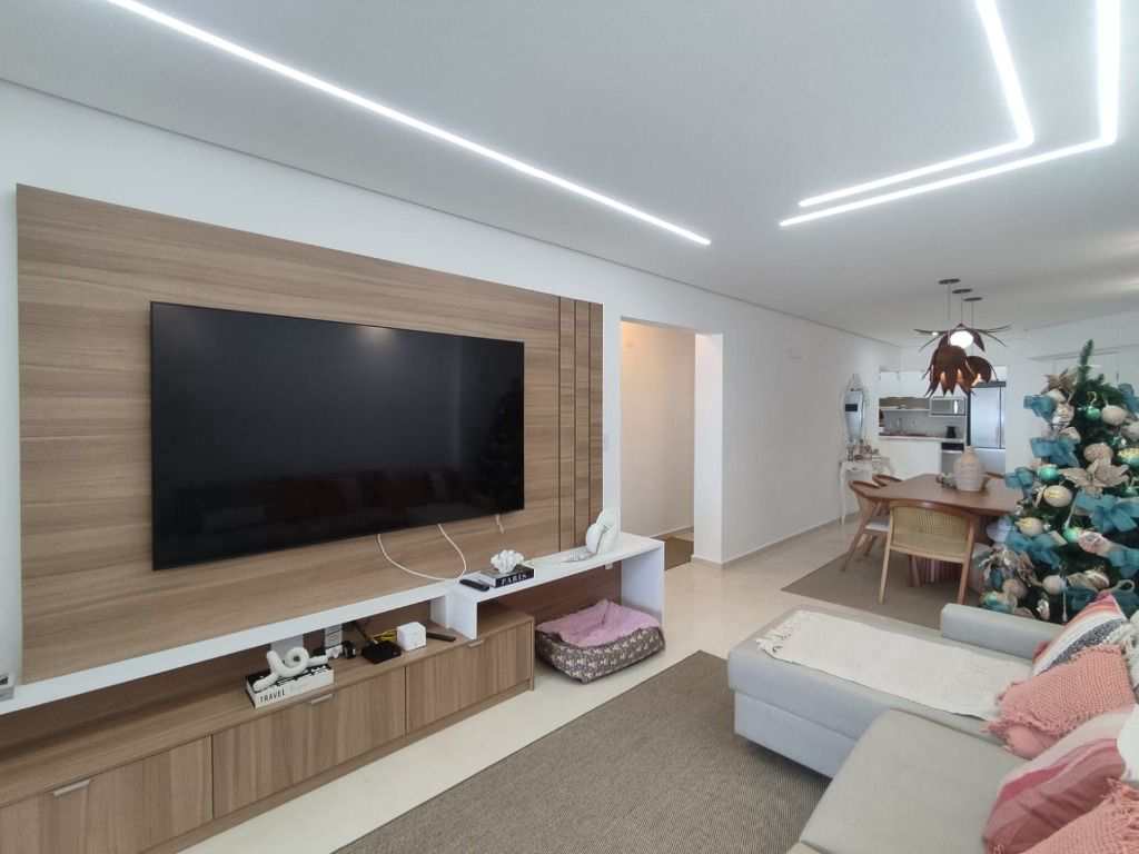 Apartamento em Praia Grande, no bairro Maracanã