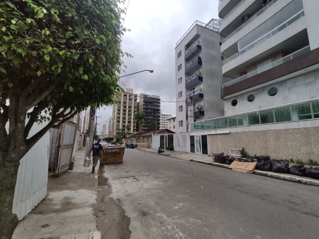 Apartamento em Praia Grande, no bairro Guilhermina