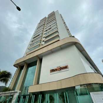 Apartamento em Praia Grande, bairro Canto do Forte