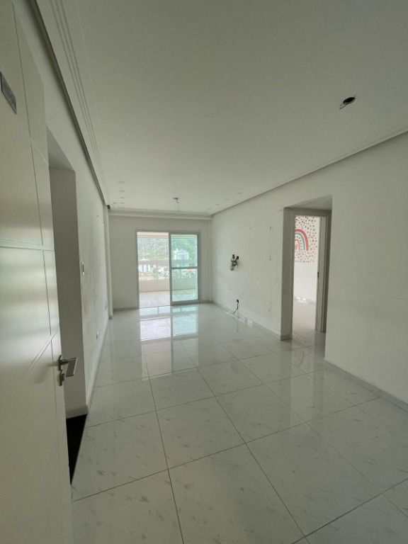 Apartamento em Praia Grande, no bairro Canto do Forte