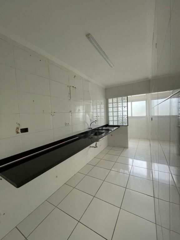 Apartamento em Praia Grande, no bairro Canto do Forte