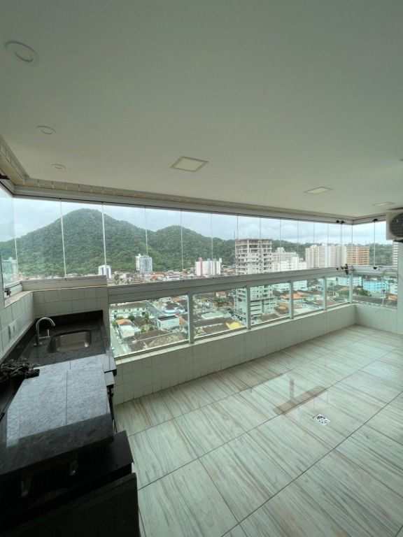 Apartamento em Praia Grande, no bairro Canto do Forte