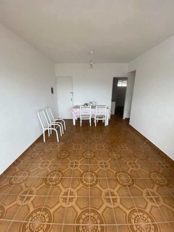 Apartamento em São Vicente, no bairro Itararé